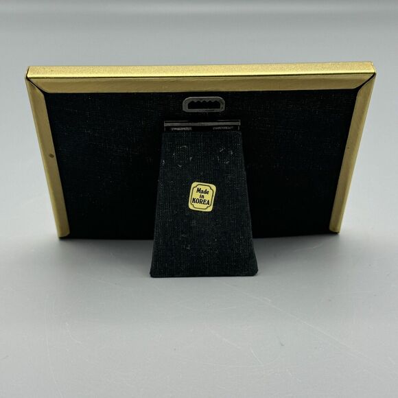 Vintage Brass Glass Apple Desk or Wall Hanging Photo Frame Korea 1980s Kitschy - Picture 8 of 8